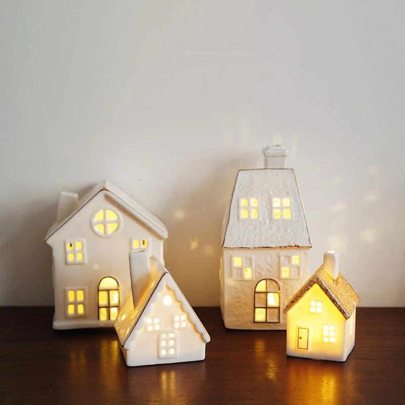 Ausgehöhlte Schreibtischlampe mit Goldrand