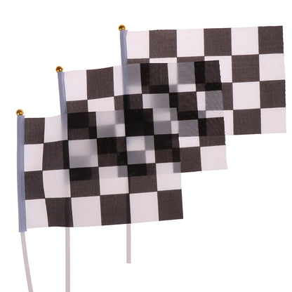 10 schwarz-weiße quadratische Rennflaggen 