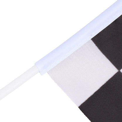 10 schwarz-weiße quadratische Rennflaggen 